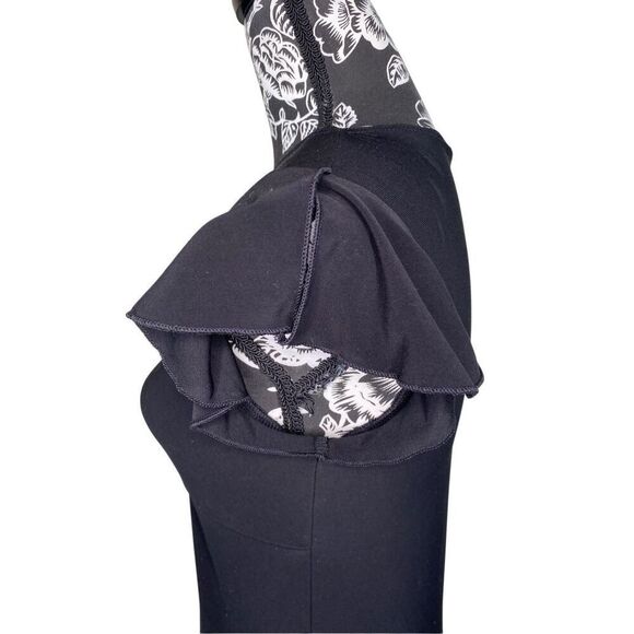 Y2K Style V Neck Sharkbite Hem T Shirt Split Sleeve Vintage Coquette Cottage - Picture 2 of 11